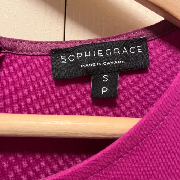 New Without Tags Sophie Grace Ashley Dress - Round Neck - Magenta - Size Small - Picture 3 of 3